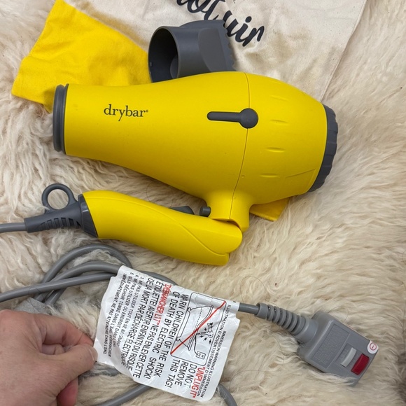 Drybar Buttercup hair dryer - Preowned (GUC) - Picture 9 of 12